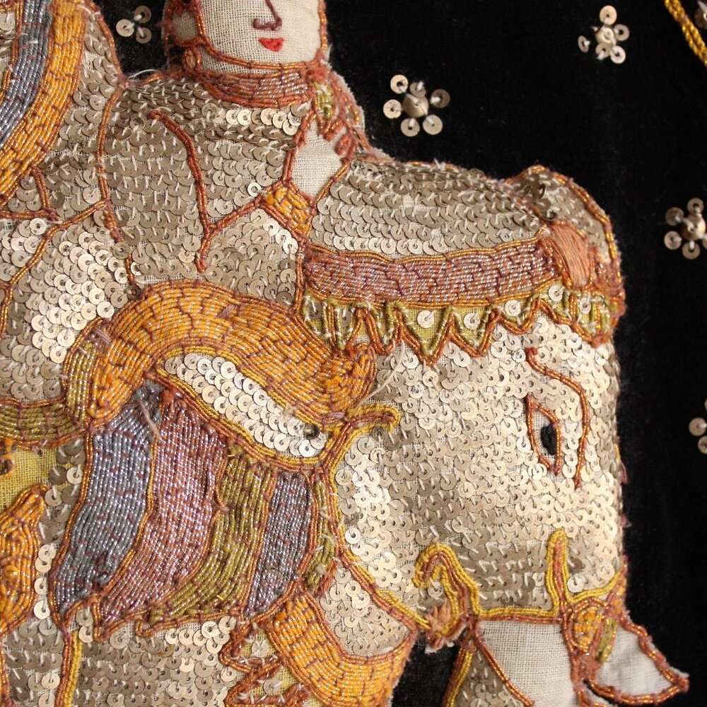 Vintage 1940s Kalaga Wall Hanging, Burmese Myanmar Elephant,  Black Velvet - Picture 3 of 10